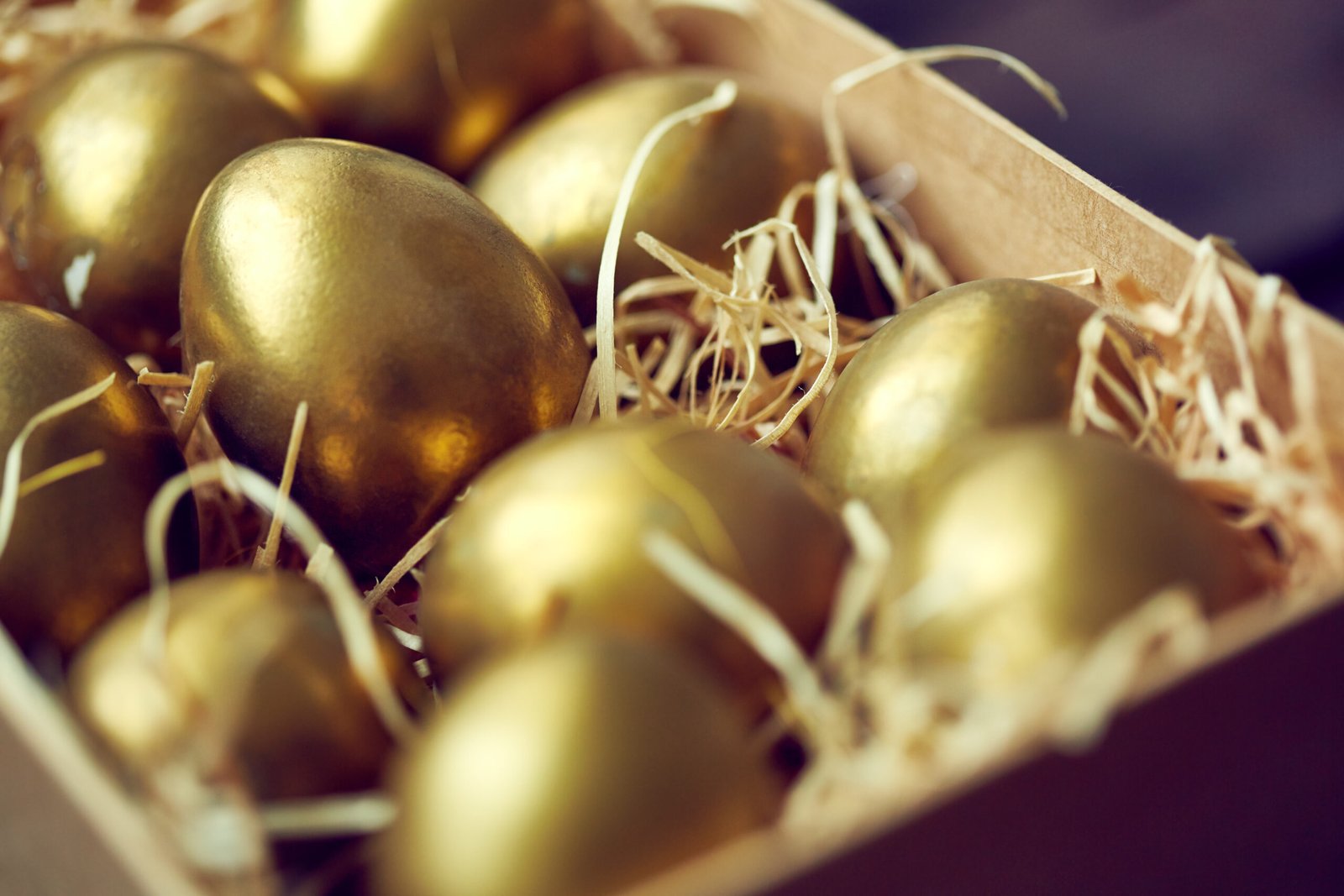 graphicstock golden easter eggs in box or container SJQRGYKCXZ scaled