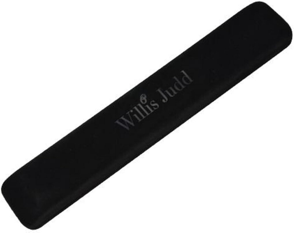 Willis Judd Mens Christian Jesus Crucifix Cross Black Carbon Fiber Titanium Magnetic Bracelet Adjustable