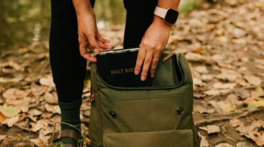 Finding Contentment Through The Bible: 1 Timothy 6:6 10 Bible