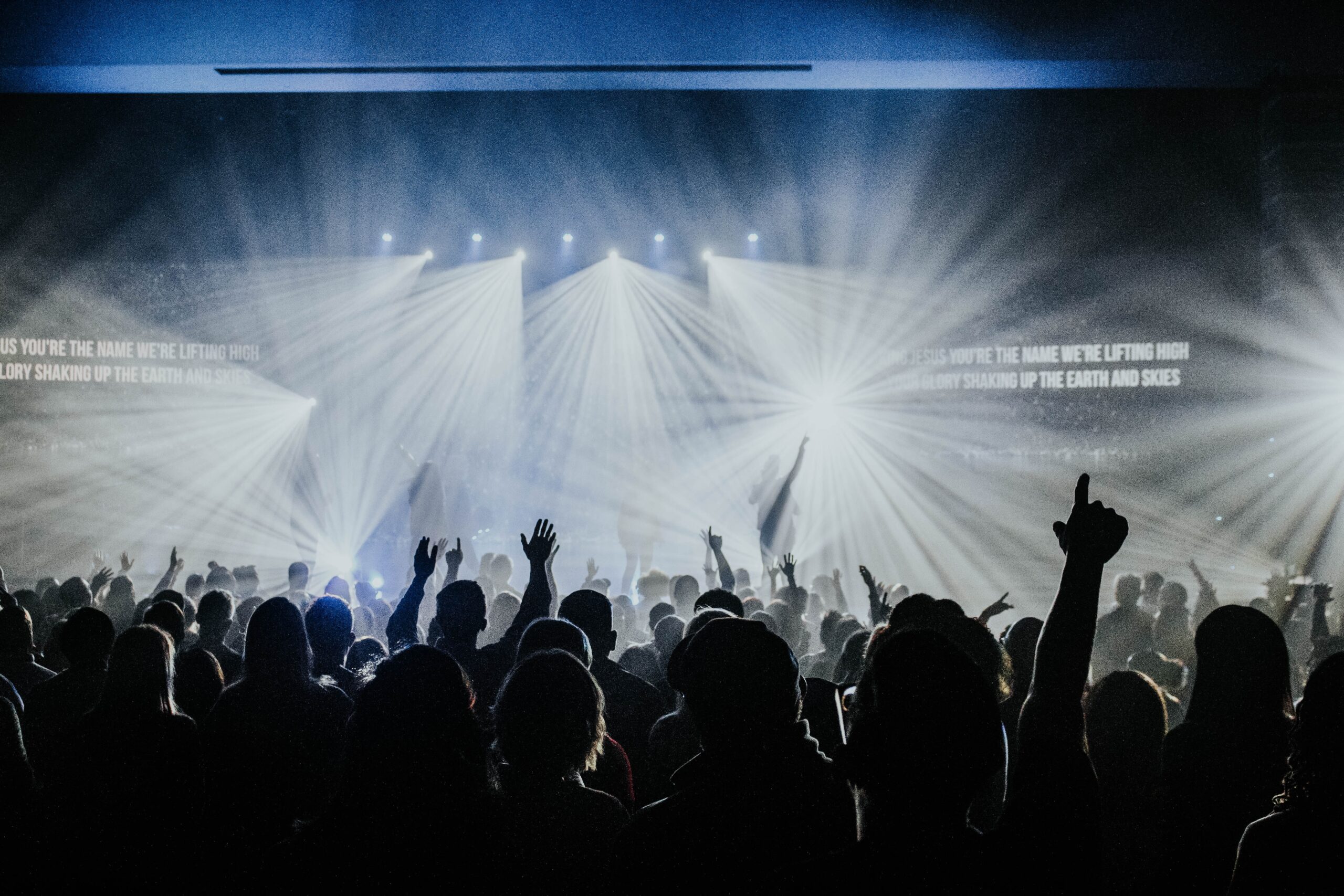 Unique Ways To Incorporate Scripture Into Your Worship Setlist